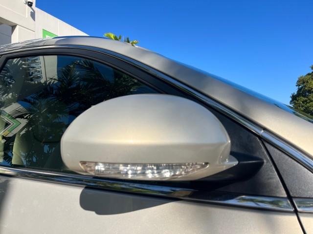 Photo of 2011 Gold Mist Metallic Buick Enclave