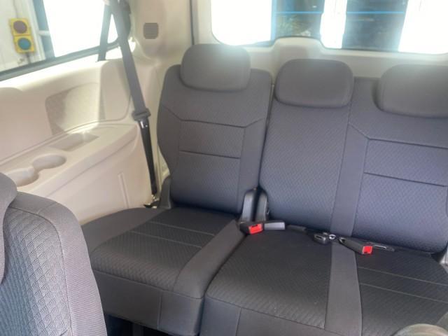 Photo of 2010 Blackberry Pearl Dodge Grand Caravan