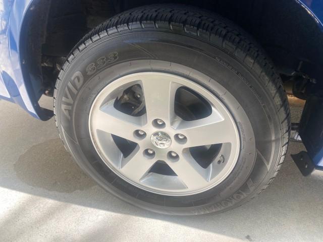 Photo of 2010 Blackberry Pearl Dodge Grand Caravan
