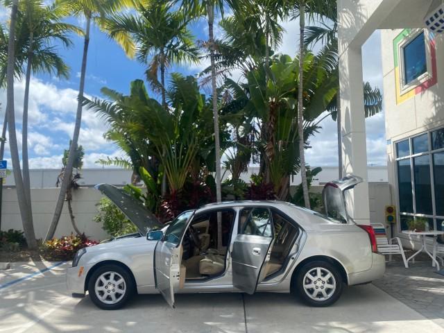 Photo of 2006 Light Platinum Cadillac CTS