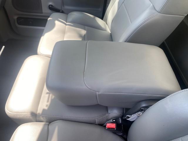 Photo of 2008 Oxford White Ford F-150