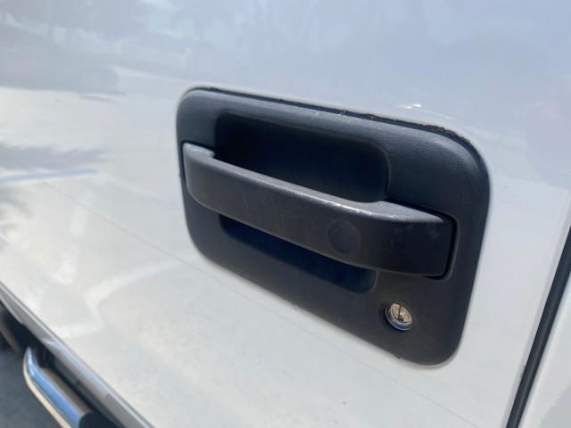 Photo of 2008 Oxford White Ford F-150