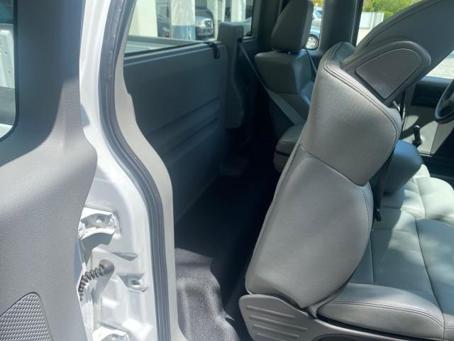 Photo of 2008 Oxford White Ford F-150
