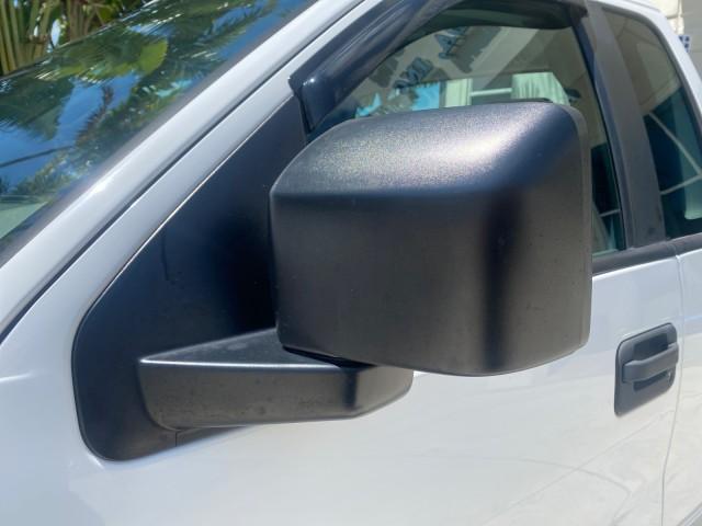 Photo of 2008 Oxford White Ford F-150