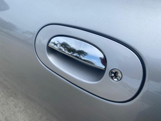 Photo of 2004 Quartz Jaguar XK8