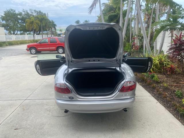 Photo of 2004 Quartz Jaguar XK8