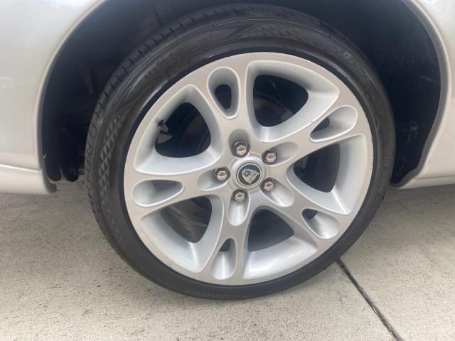 Photo of 2004 Quartz Jaguar XK8