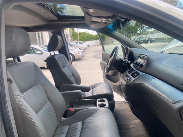 Photo of 2010 Slate Green Metallic Honda Odyssey