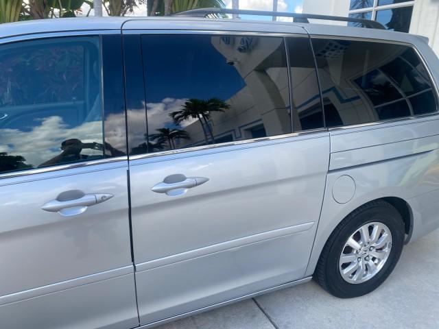 Photo of 2010 Slate Green Metallic Honda Odyssey