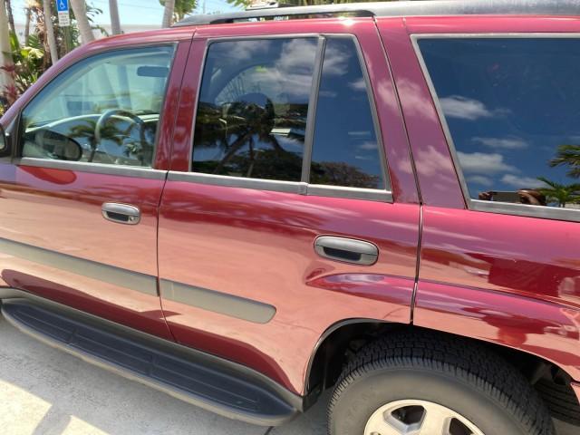 Photo of 2005 Majestic Red Metallic Chevrolet Trailblazer