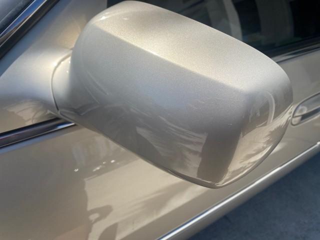 Photo of 2008 Gold Mist Cadillac DTS