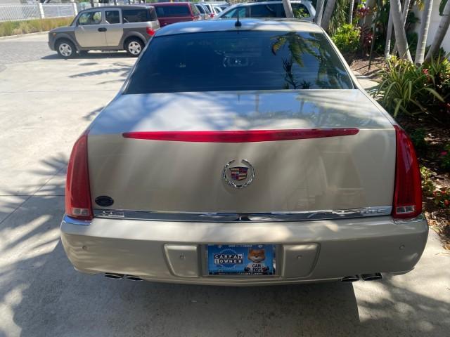Photo of 2008 Gold Mist Cadillac DTS