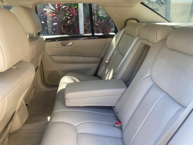 Photo of 2008 Gold Mist Cadillac DTS