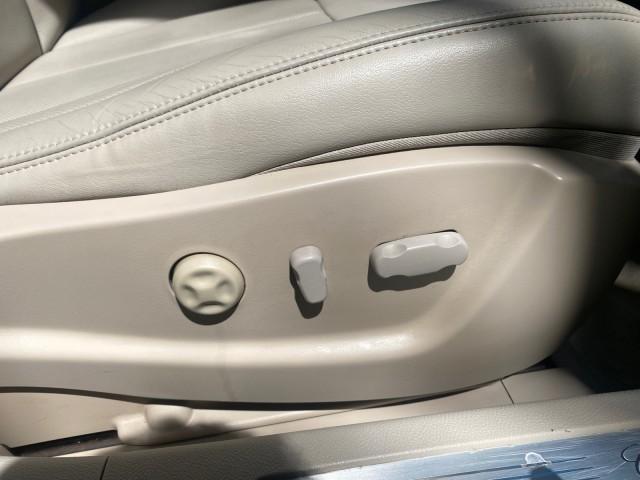 Photo of 2008 Gold Mist Cadillac DTS