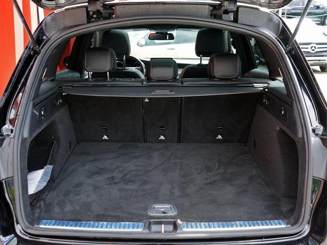 Photo of 2019 Black Mercedes-Benz GLC 300