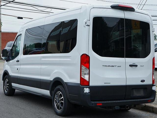 Photo of 2022 Oxford White Ford Transit-350