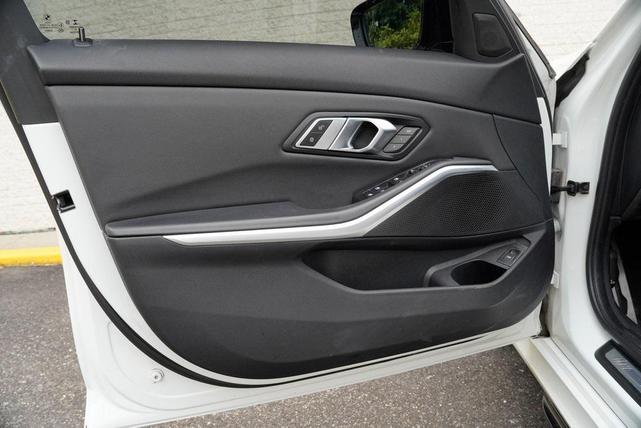 Photo of 2020 Alpine White BMW M340