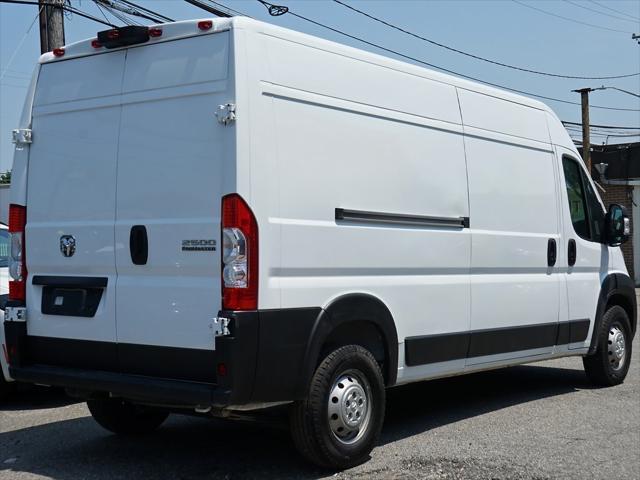 Photo of 2023 Bright White Clearcoat RAM ProMaster 2500