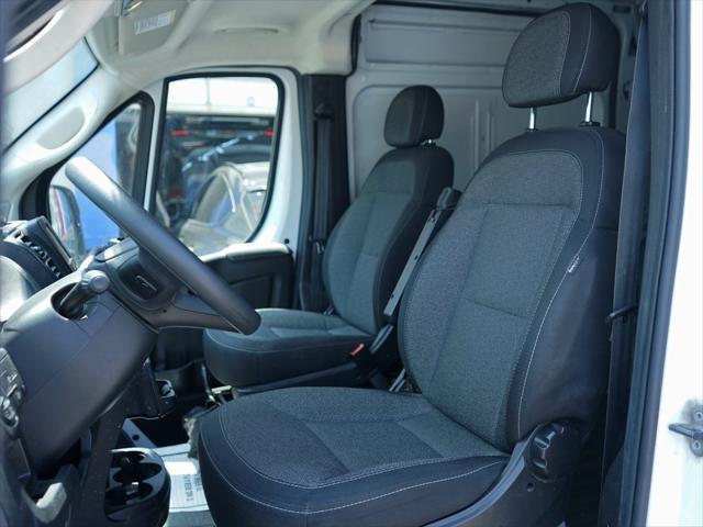 Photo of 2023 Bright White Clearcoat RAM ProMaster 2500