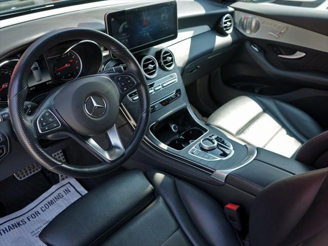 Photo of 2019 Black Mercedes-Benz GLC 300