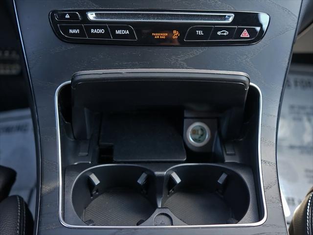 Photo of 2019 Black Mercedes-Benz GLC 300