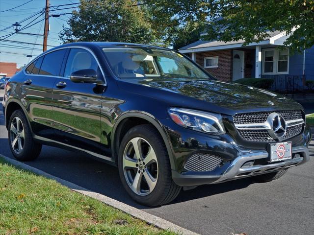 Photo of 2019 Black Mercedes-Benz GLC 300