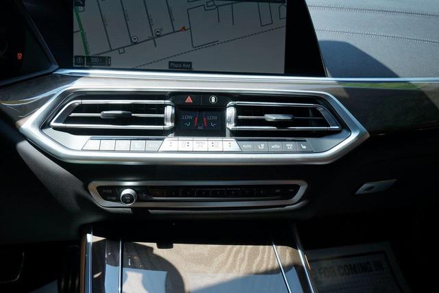 Photo of 2023 Black Sapphire Metallic BMW X5