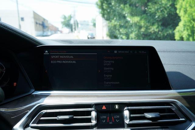 Photo of 2023 Black Sapphire Metallic BMW X5