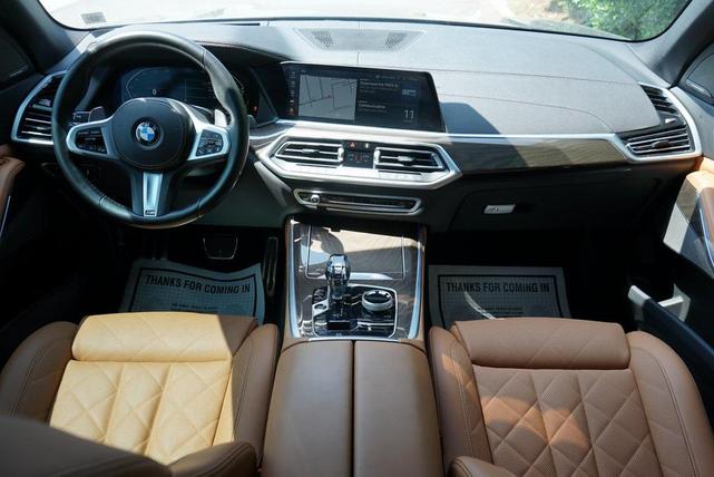 Photo of 2023 Black Sapphire Metallic BMW X5