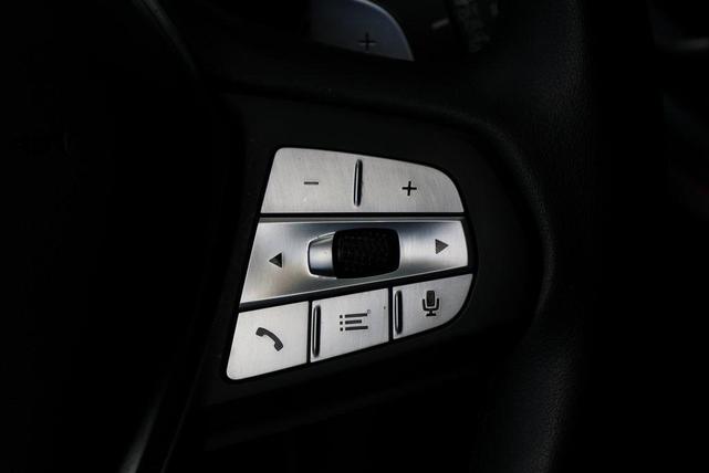 Photo of 2023 Mineral White Metallic BMW X3
