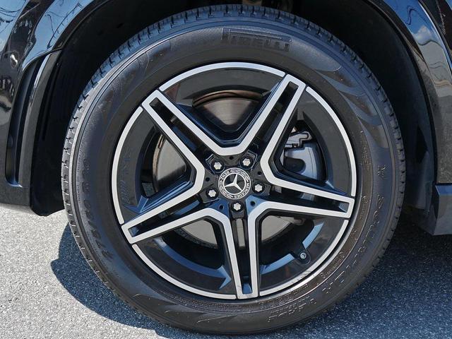 Photo of 2022 Black Mercedes-Benz GLE 450