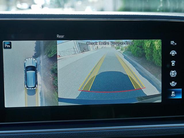 Photo of 2022 Black Mercedes-Benz GLE 450