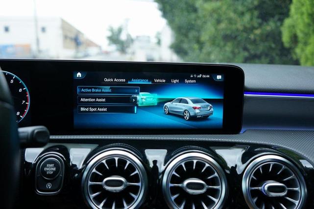 Photo of 2021 White Mercedes-Benz A-Class