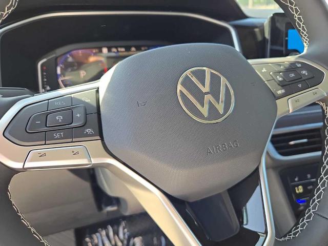 Photo of 2025 Alpine Grey Volkswagen Taos
