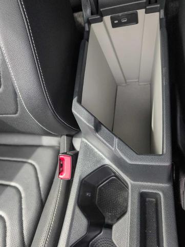 Photo of 2024 Platinum Gray Metallic Volkswagen Jetta