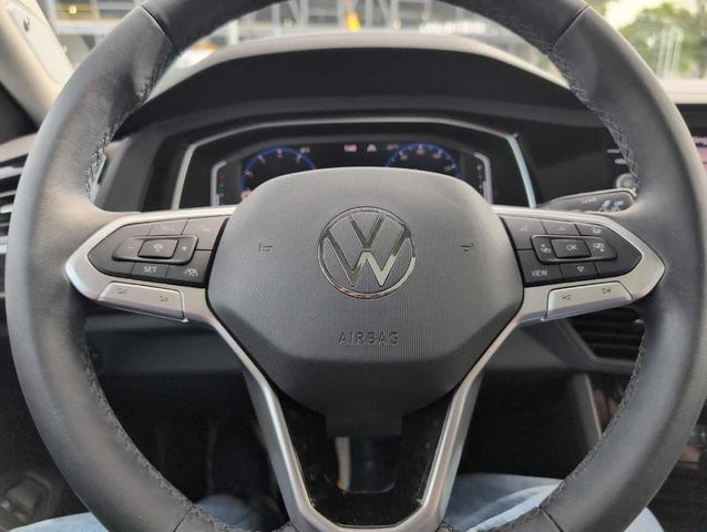 Photo of 2024 Platinum Gray Metallic Volkswagen Jetta