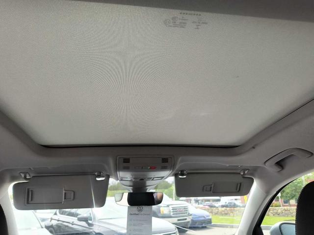 Photo of 2023 Pyrite Silver Metallic Volkswagen Taos