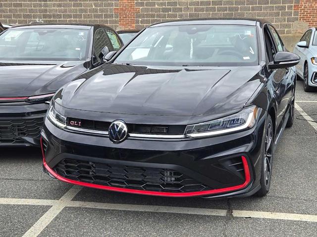 Photo of 2025 Deep Black Pearl Effect Volkswagen Jetta GLI