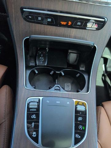 Photo of 2022 MANUFAKTUR Diamond White Metallic Mercedes-Benz AMG GLC 43