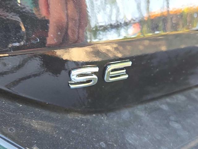 Photo of 2025 Deep Black Pearl Effect Volkswagen Tiguan