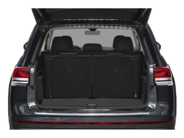 Photo of 2025 Deep Black Pearl Effect Volkswagen Atlas
