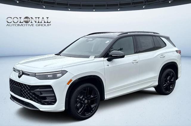 Photo of 2025 Opal White W/Black Roof Volkswagen Tiguan