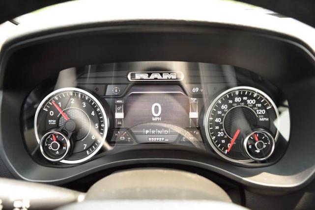 Photo of 2021 Bright White RAM 1500