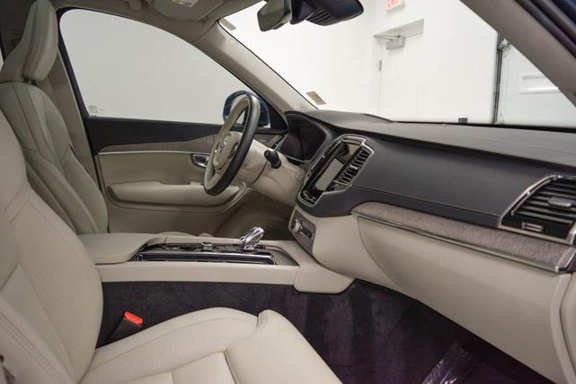 Photo of 2024 Denim Blue Volvo XC90