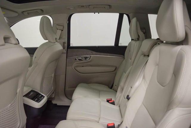 Photo of 2024 Denim Blue Volvo XC90
