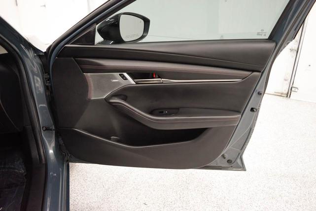 Photo of 2022 Polymetal Gray Metallic Mazda Mazda3
