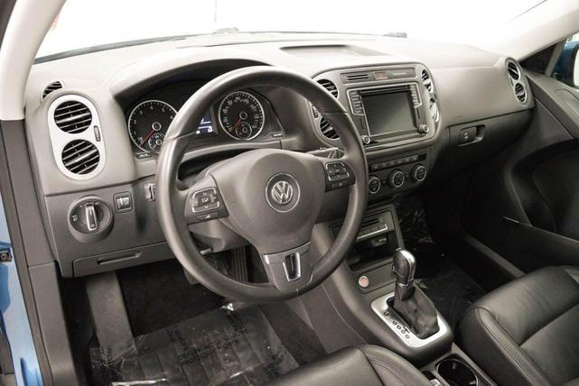 Photo of 2017 Pacific Blue Volkswagen Tiguan