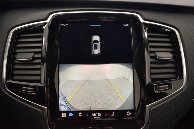 Photo of 2023 Gray Volvo XC90