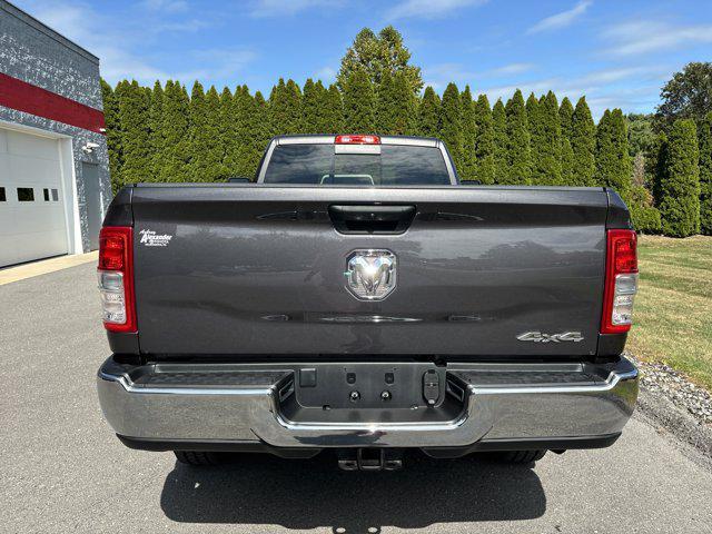 Photo of 2024 Granite Crystal Metallic Clearcoat RAM 2500