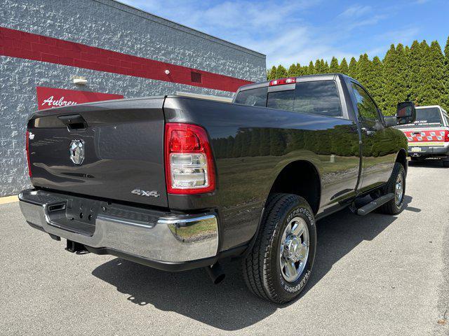 Photo of 2024 Granite Crystal Metallic Clearcoat RAM 2500